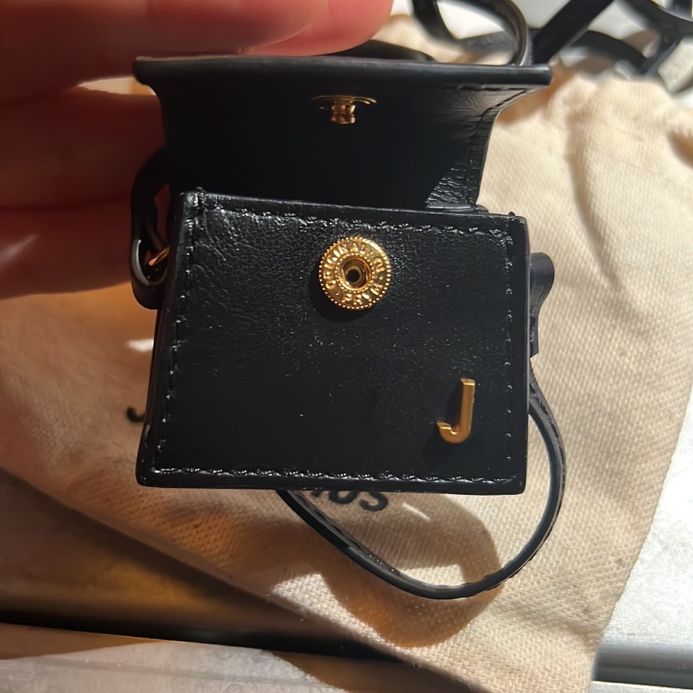 ‼️ SOLD Jacquemus Le Petit Chiquito - Picture 3 of 5